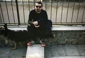 مانی نوری و سگش روی پشت بام + عکس 