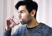یازده دلیل مهمی که باید آب ولرم ناشتا بخورید