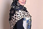 قیافه دغل باز فلور نظری با این نما 