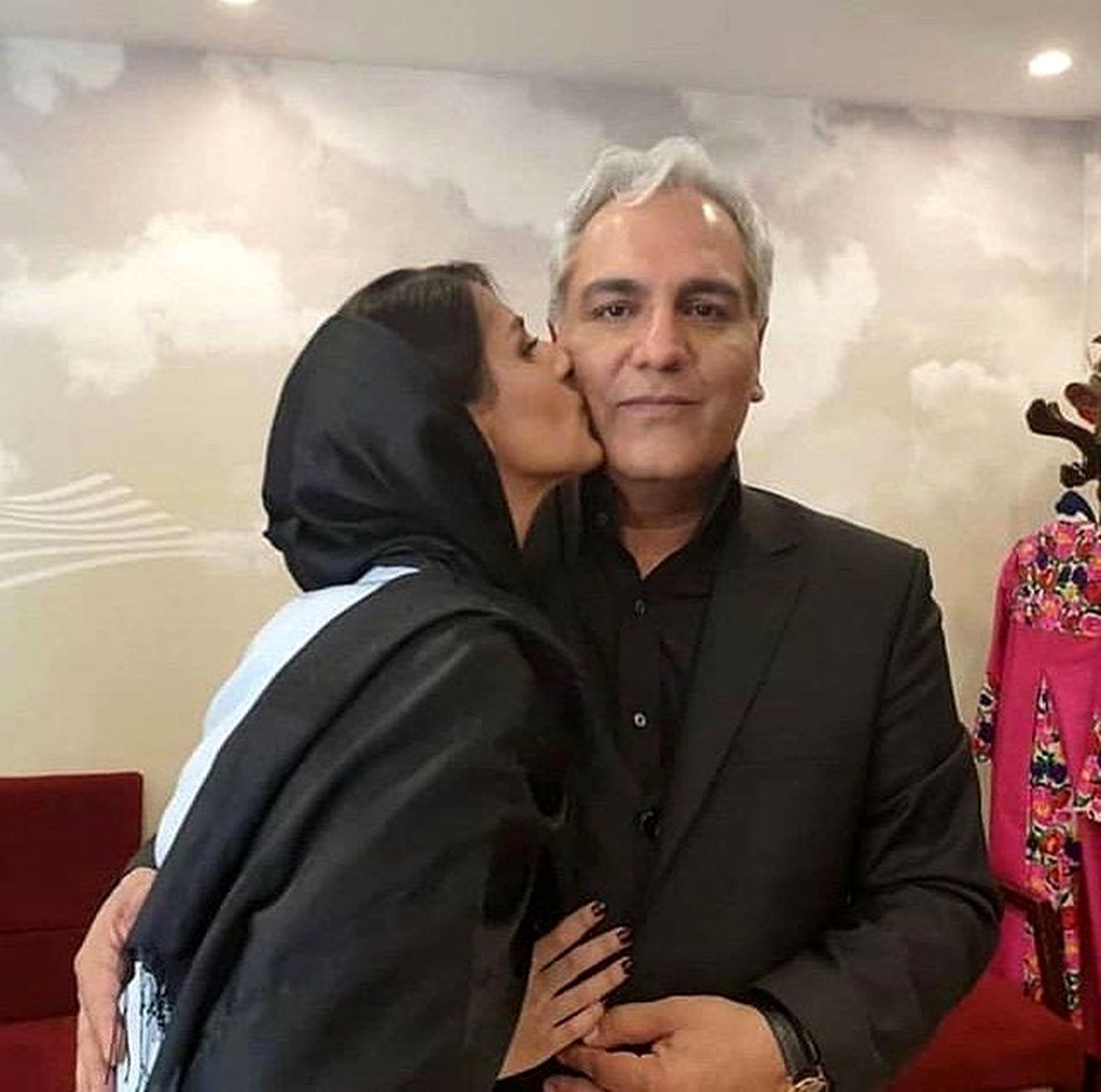 تبریک خاص دختر مهران مدیری  برای پدر ش+فیلم