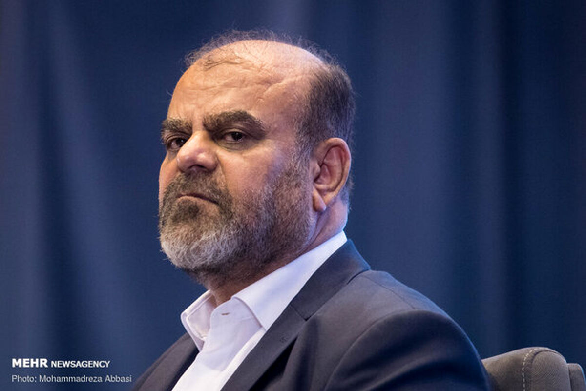 نحوه ماسک‌زدن وزیر راه در جلسه هیات دولت حاشیه ساز شد