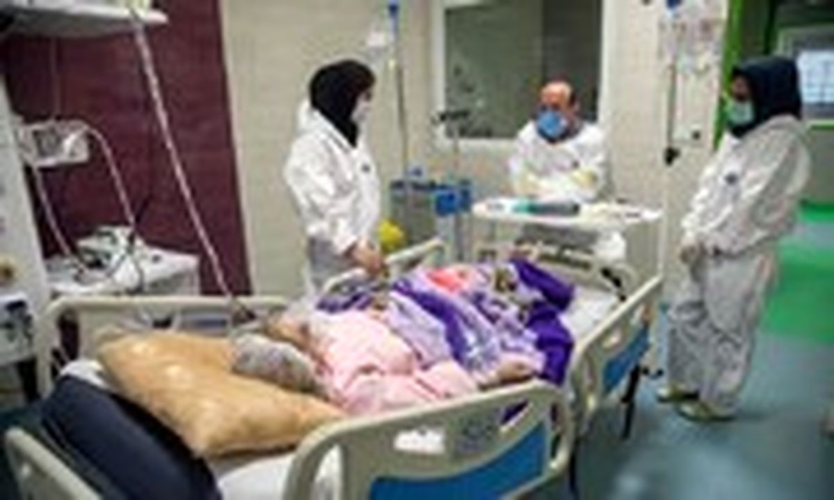آمار روزانه قربانیان و مبتلایان کرونا در ایران