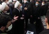  اقامه نماز بر پیکر آیت الله مصباح یزدی(ره) +عکس