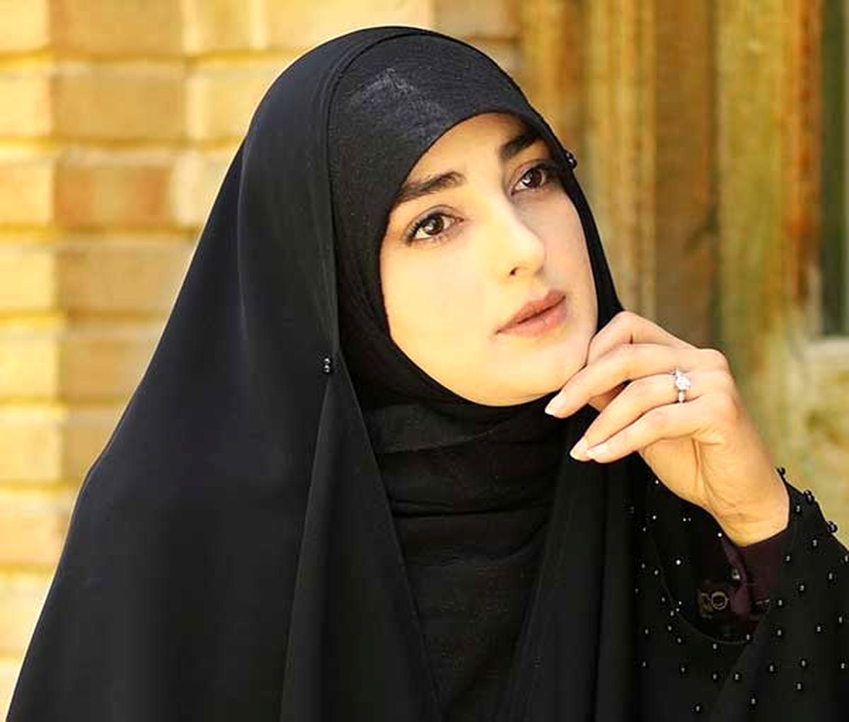 فیلم لو رفته از ستاره سادات قطبی در آرایشگاه زنانه | تغییر اساسی موهای ستاره سادات با موزر و قیچی