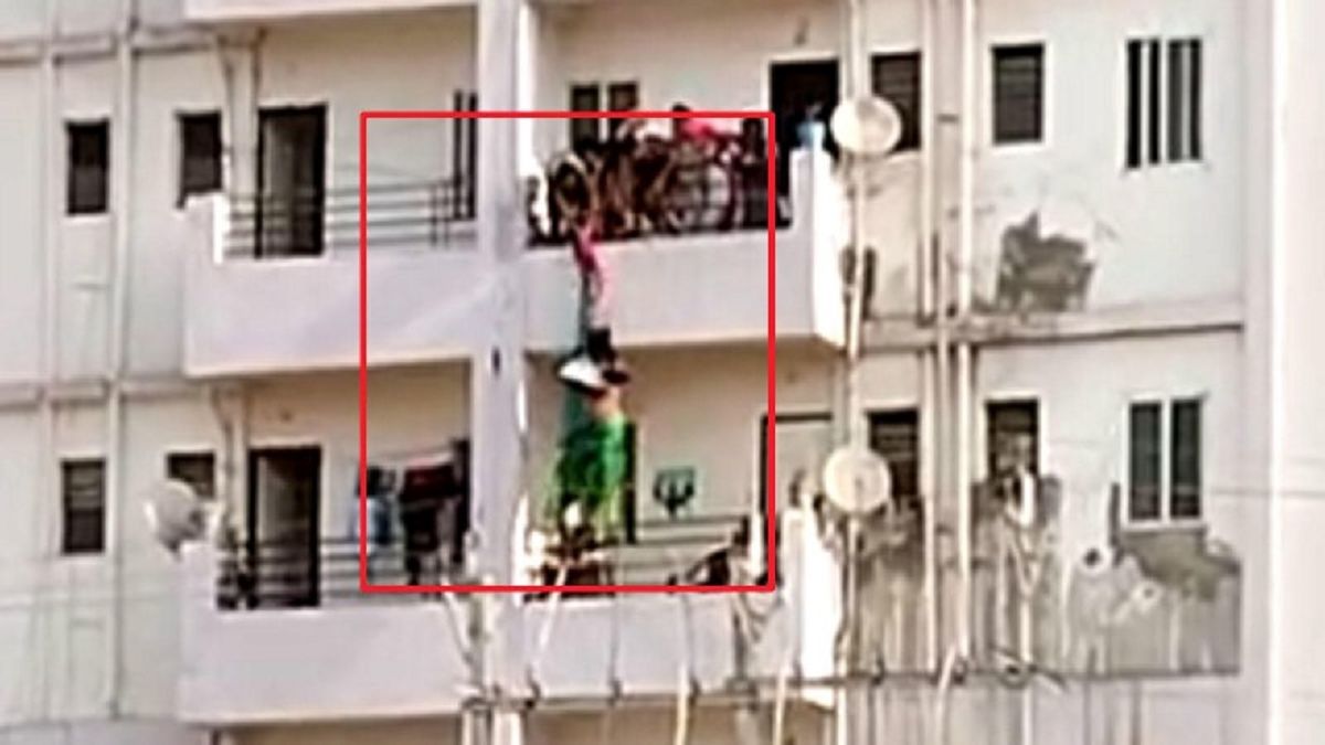 فیلم وحشتناک دختر هندی که قصد خودکشی دارد! +فیلم