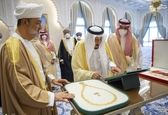 حیرت شاه سعودی از هدایای سلطان عمان! +عکس