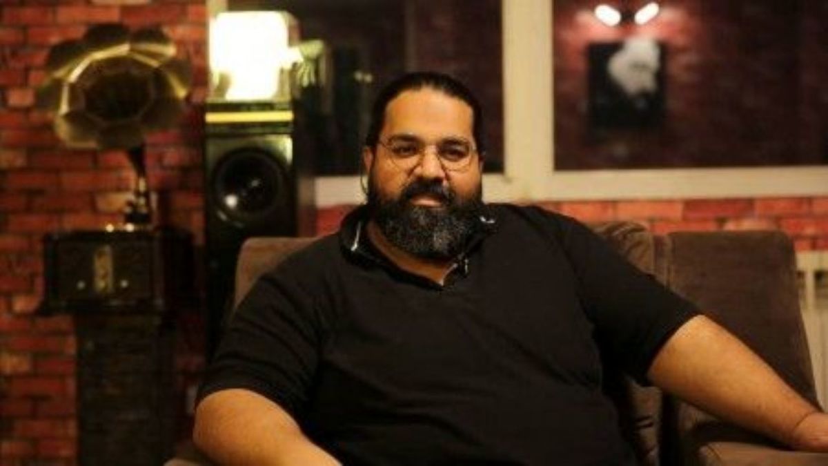 رضا صادقی خواننده «دودکش» شد +فیلم