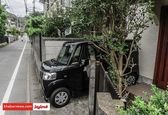 یک جای دنج برای پارک خودرو! +عکس