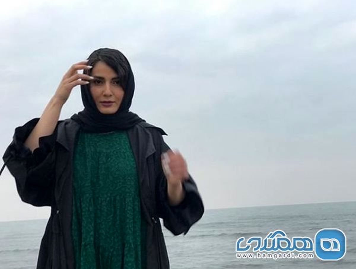 سمیرا حسن پور در کنار ساحل دریا + عکس