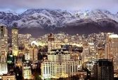 ساختمانی در نیاوران که در  خطر ریزش است + فیلم