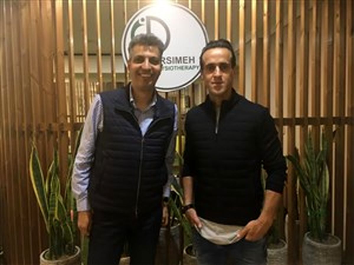 یادگاری فردوسی پور برای علی کریمی+عکس