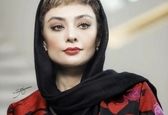 موهای موج دار دختر یکتا ناصر کنار دریا 