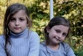 عکس جالب سارا و نیکا با پسر واقعی همای سریال پایتخت | چه قد بلندی داره آیین جعفری