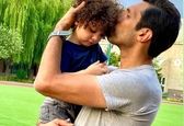 پلاک کله گرگ زن سپهر حیدری با این نما 