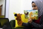 کلاس آنلاین معلمی در غزه +عکس