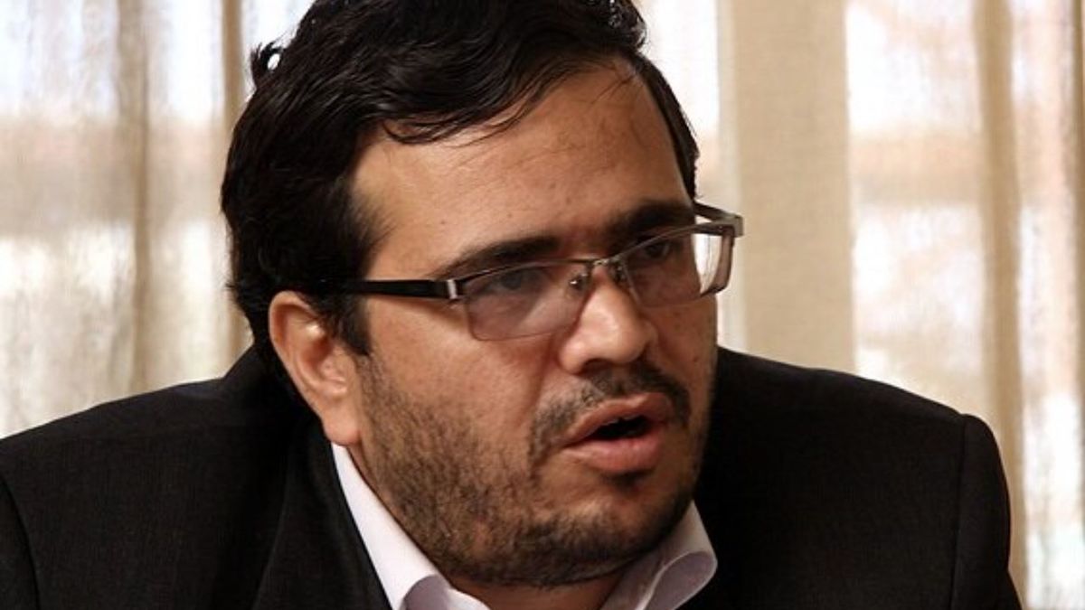 مدرک دکتری عنابستانی تقلبی است؟+ عکس