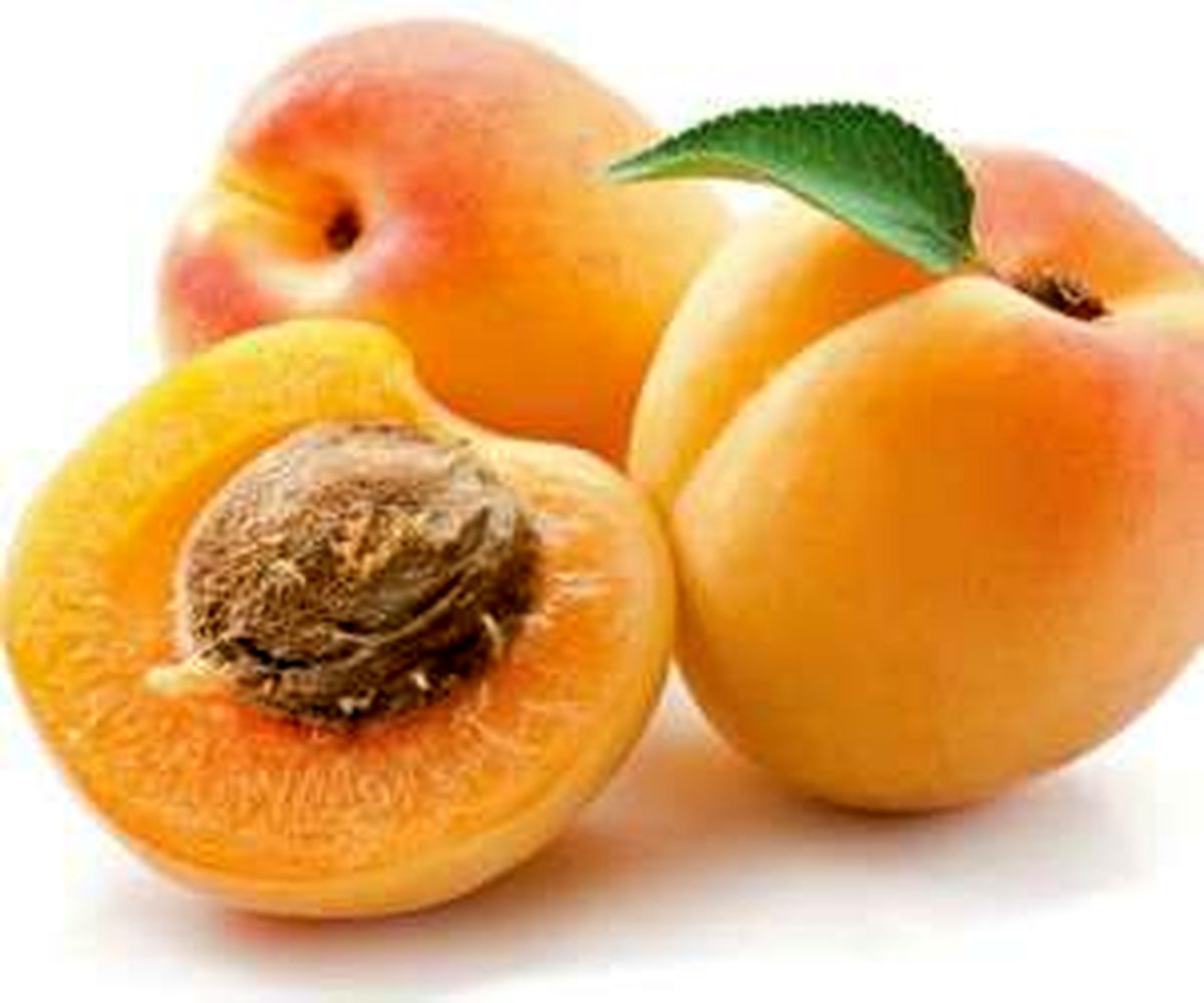 عوارض و خطرات مصرف مغز هسته ی زردآلو