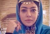 سلفی خاص رزیتا غفاری با تیپ قجری+عکس