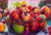 میوه های خوشمزه بهار و تابستانی را برای دفع بیماری نوش جان کنید!