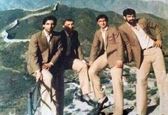 گردش حمید درخشان و رفقا در دیوار چین +عکس

