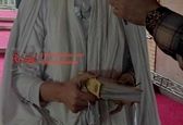 دختر سفیدپوش کنار احمدی‌نژاد کیست؟+عکس