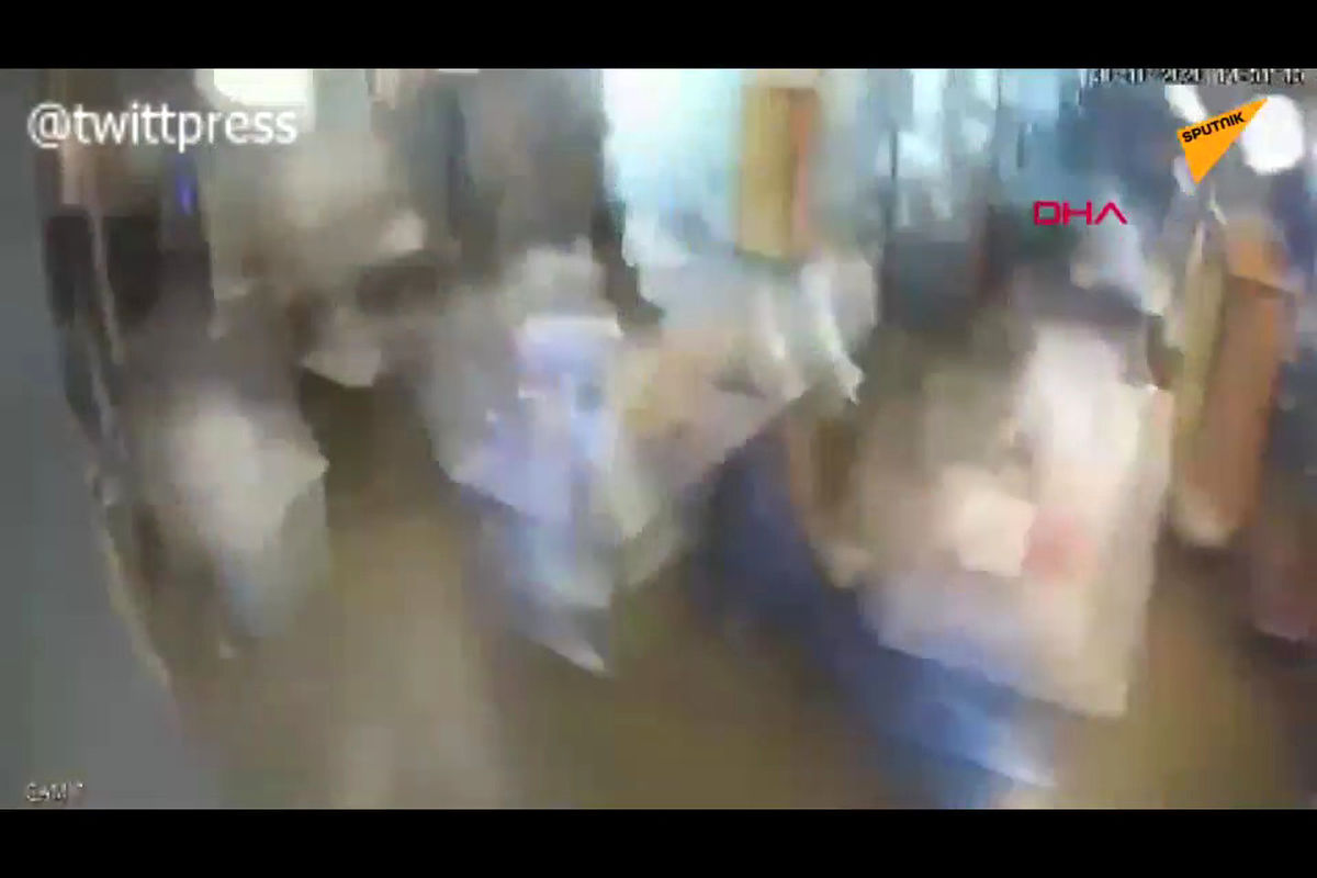 لحظه وقوع زلزله در ترکیه +فیلم