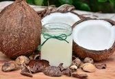  فواید شگفت انگیز آب نارگیل