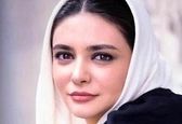 ژست عجیب و غریب لیندا کیانی در تنهایی + عکس