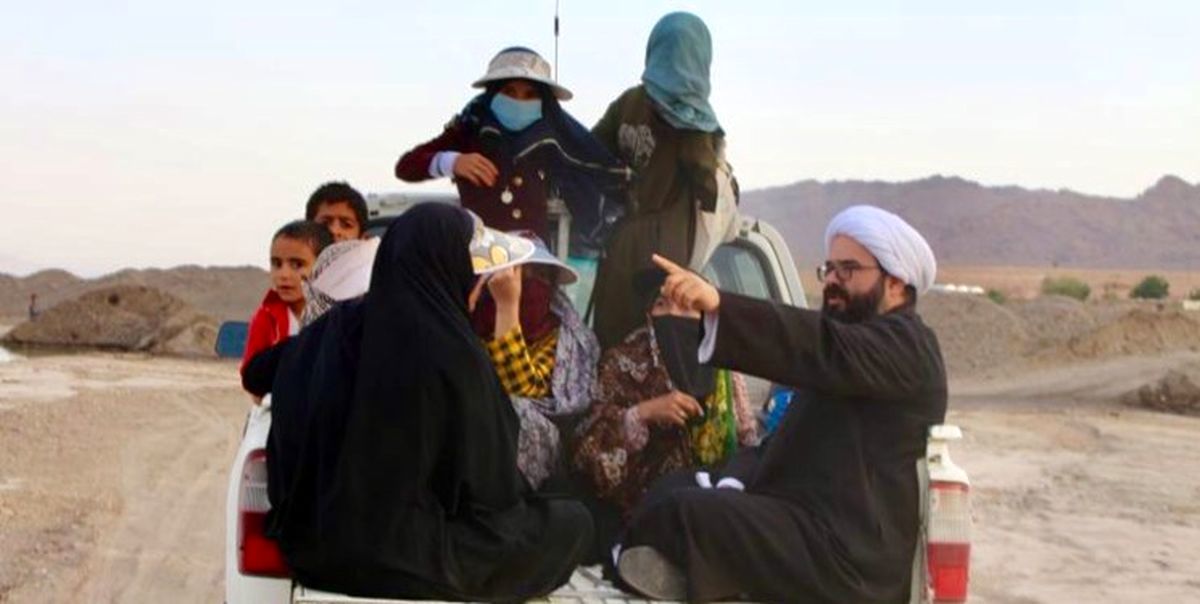 نماینده مجلس پشت وانت +عکس