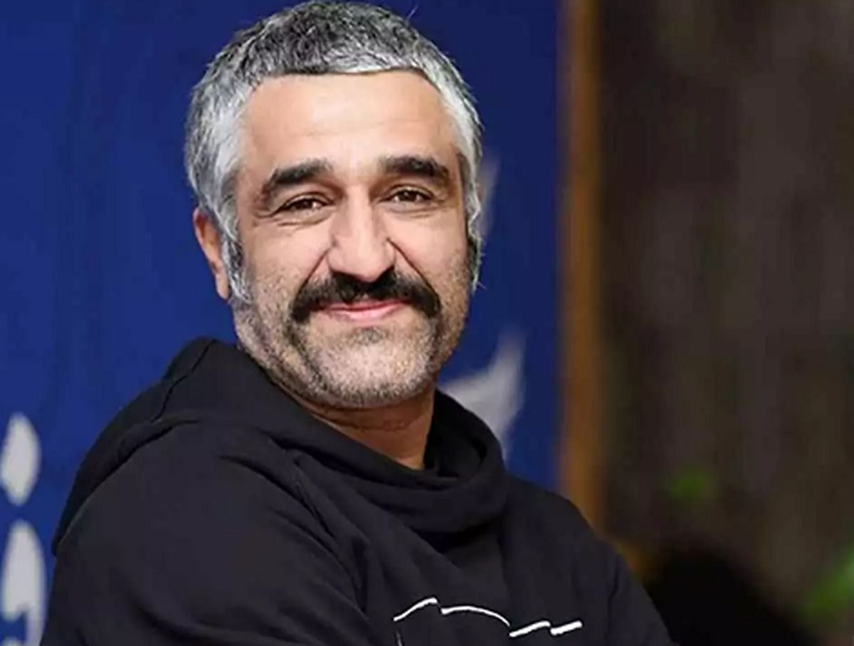 استایل تمام قد زن پژمان جمشیدی با این نما 