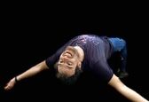 حرکات نمایشی عجیب شکیب شجره روی صحنه +عکس 