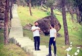 نوید محمدزاده در نمایی از سریال قورباغه +عکس