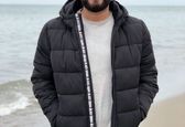 ساحل گردی پسر سفیر بعد طلاق +عکس