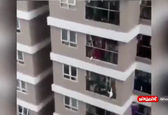 نجات یک کودک پس از سقوط از بالکن+ویدئو