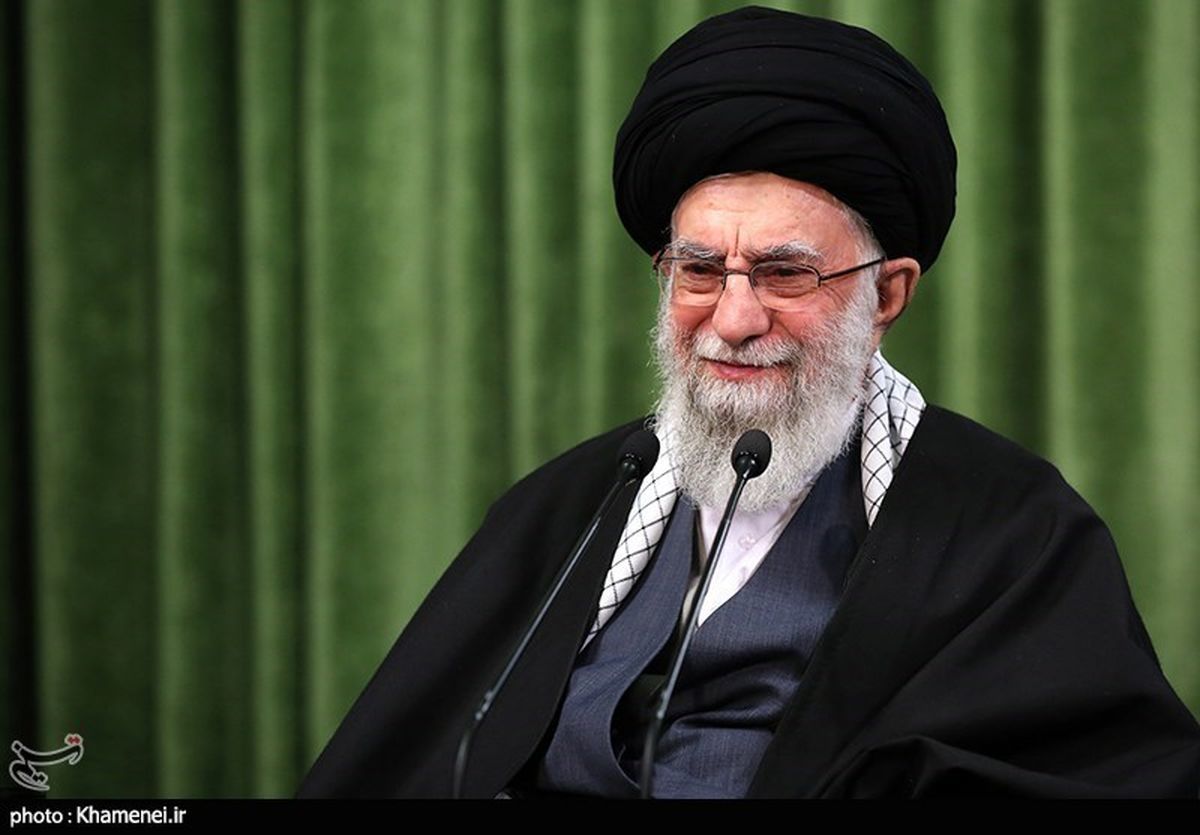 به جهیزیه دختران دم بخت خمس تعلق می گیرد؟