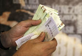 جزییات عیدی کارکنان و بازنشستگان دولت 