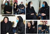 گریه هنرمندان به یاد ماه‌چهره خلیلی در خانه نعیمه نظام دوست +تصاویر