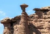 دودکش جن پدیده‌ای مرموز در شهرستان ماهنشان+عکس
