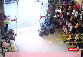 حمله هولناک اراذل قمه به دست به کلاه‌فروشی!+ویدئو