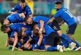 شادی گل عجیب دیشب ایتالیایی ها پربیننده شد +عکس