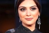 کلنجار رفتن مارال فرجاد با این چهره بی گیس !