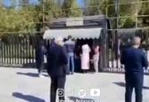 بازدید از مزار استاد شجریان پولی شد+عکس