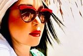 سلیقه منگوله دار سارا منجزی پور با این نما 