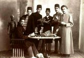 اولین دانشجویان پزشکی دارالفنون+عکس
