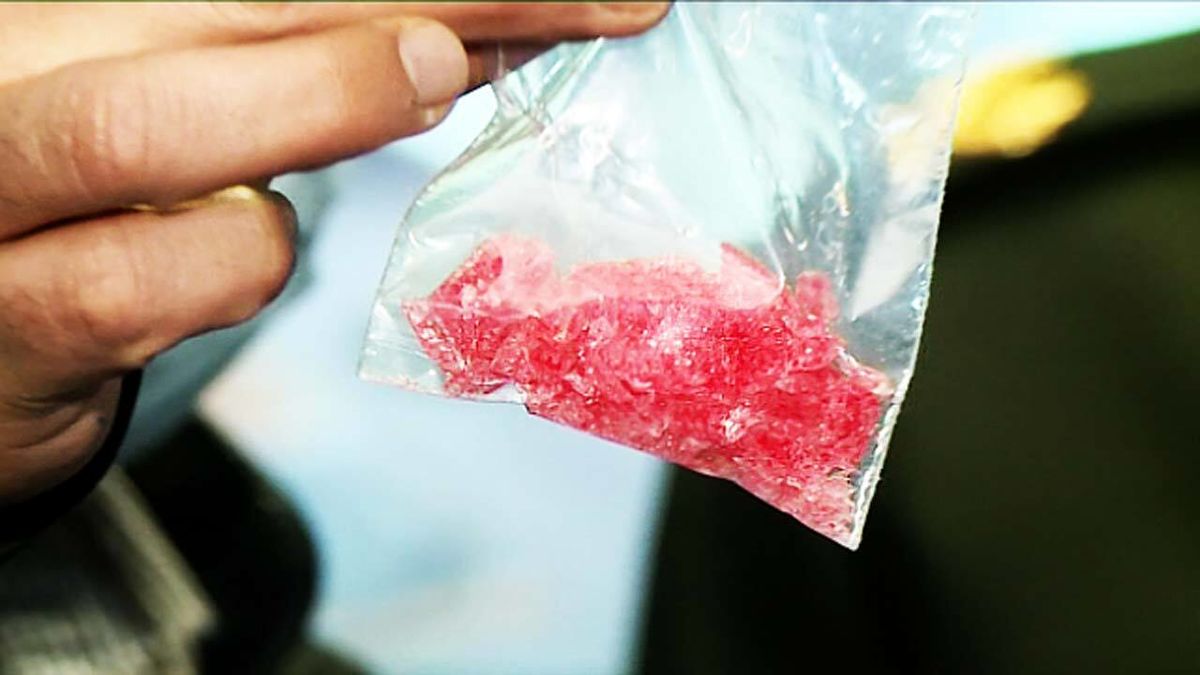 کشف نوع خطرناک و جدیدی از مخدر شیشه+ فیلم