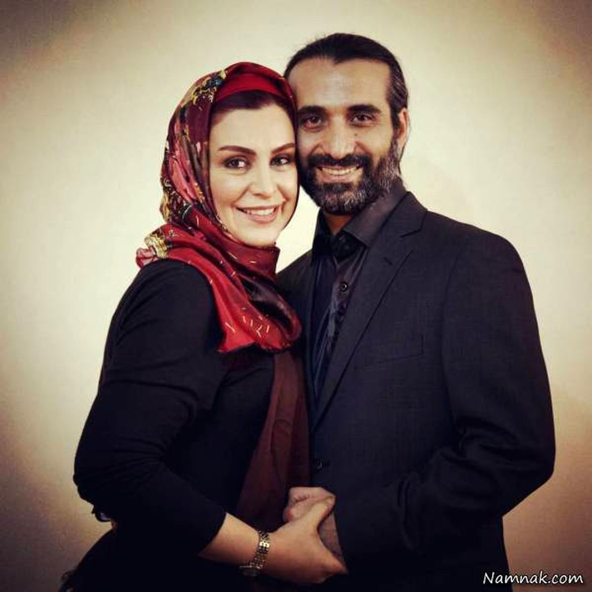 ماجرای ازدواج “ماه چهره خلیلی” و همسرش در دبی +عکس