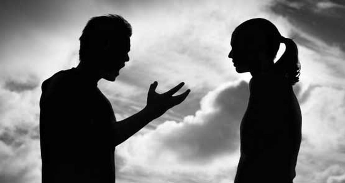 عادت های بد متولدین هر ماه | متولدین کدوم ماه با طعنه صحبت می کنند؟ 