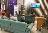 دریافت‌کنندگان واکسن ایرانی کرونا در حال تماشای دربی +عکس