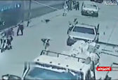 ربوده شدن وحشتناک کودک از دست مادرش وسط خیابان!+ویدئو