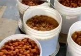 تولید زولبیا و بامیه شیرینی‌فروشی معروف در حمام عمومی!